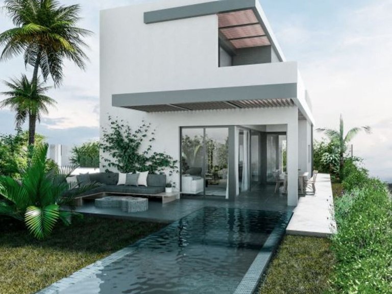Villa for Sale in Estepona, Malaga 2