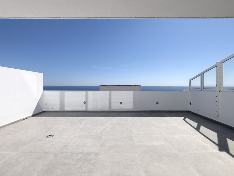 Penthouse for Sale in Estepona, Malaga 11