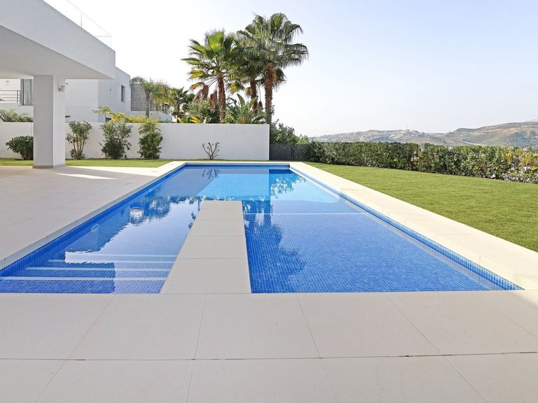 Villa for Sale in Benahavis, Malaga 2