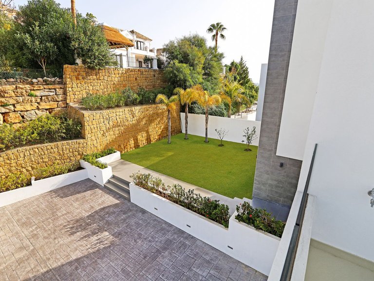 Villa for Sale in Benahavis, Malaga 16