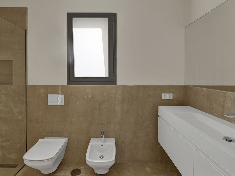 Villa for Sale in Benahavis, Malaga 24