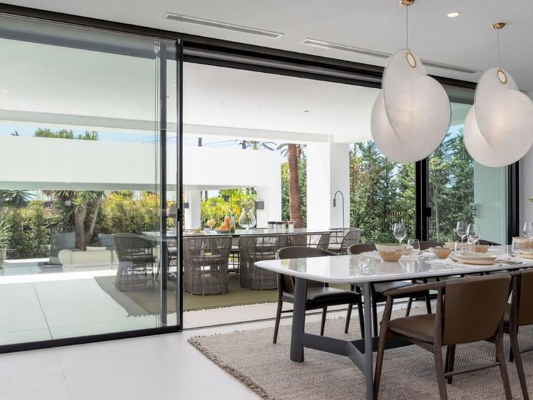 Villa for Sale in San Pedro De Alcantara, Malaga 33