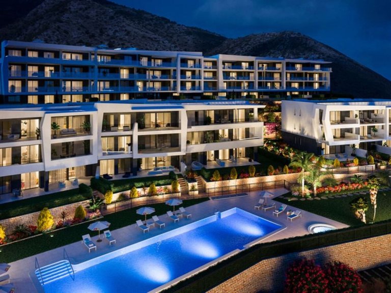 Apartment for Sale in Benalmadena, Malaga 9
