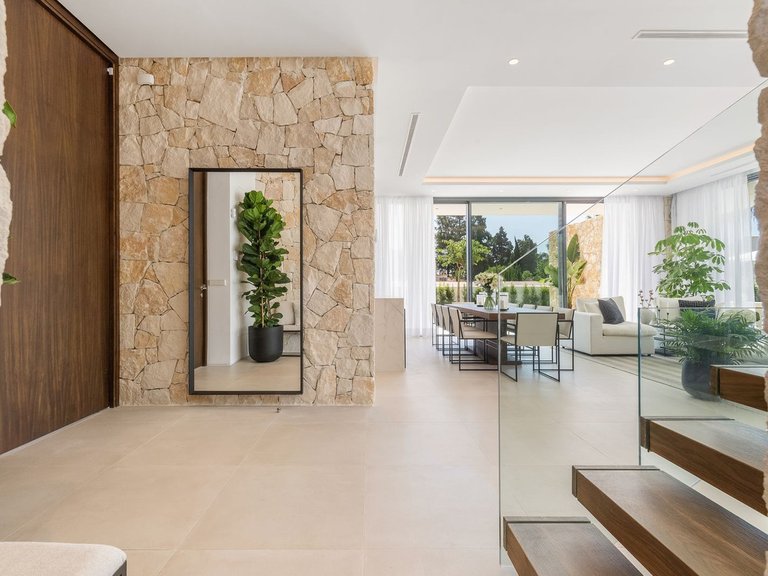 Villa for Sale in San Pedro De Alcantara, Malaga 8