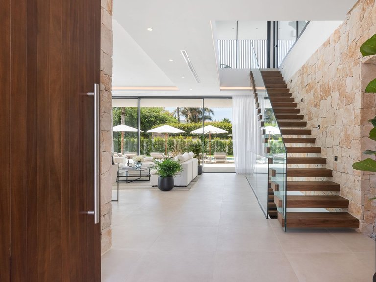 Villa for Sale in San Pedro De Alcantara, Malaga 28