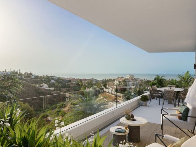 Apartment for Sale in Fuengirola, Malaga 1