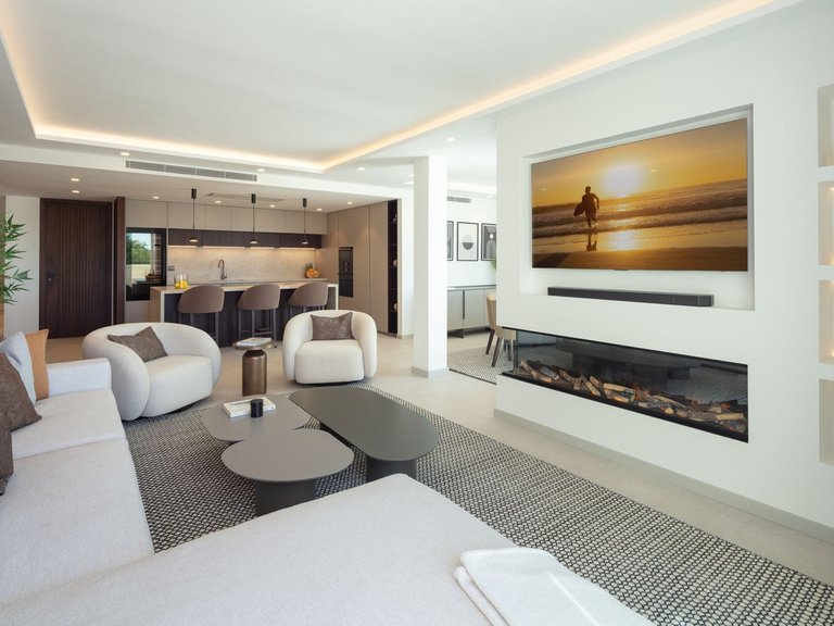 Penthouse for Sale in Nueva Andalucia, Malaga 5