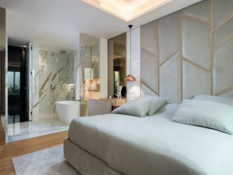 Apartment for Sale in Marbella Golden Mile, Malaga 16