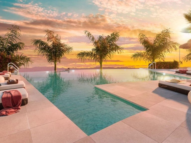 Villa for Sale in El Chaparral, Malaga 4