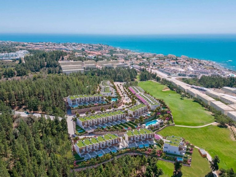 Villa for Sale in El Chaparral, Malaga 16