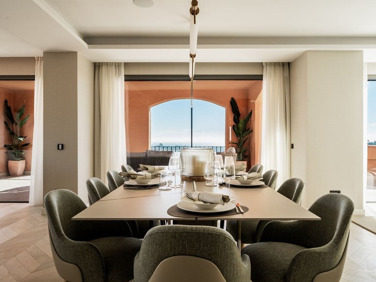Apartment for Sale in Nueva Andalucia, Malaga 6