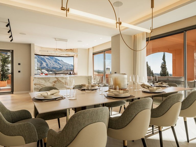Apartment for Sale in Nueva Andalucia, Malaga 26