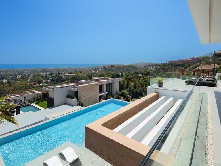 Villa for Sale in La Heredia, Malaga 2