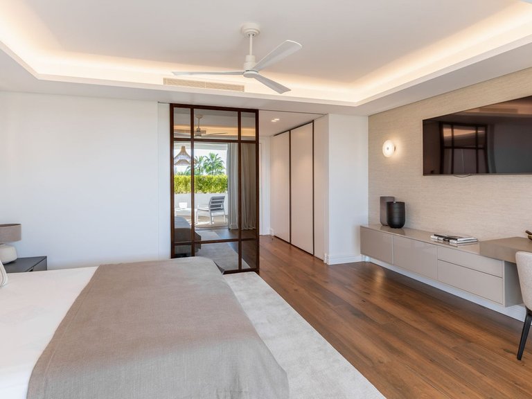 Apartment for Sale in Marbella Golden Mile, Malaga 15