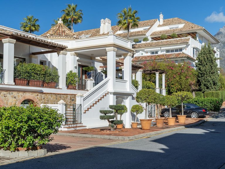 Apartment for Sale in Marbella Golden Mile, Malaga 36