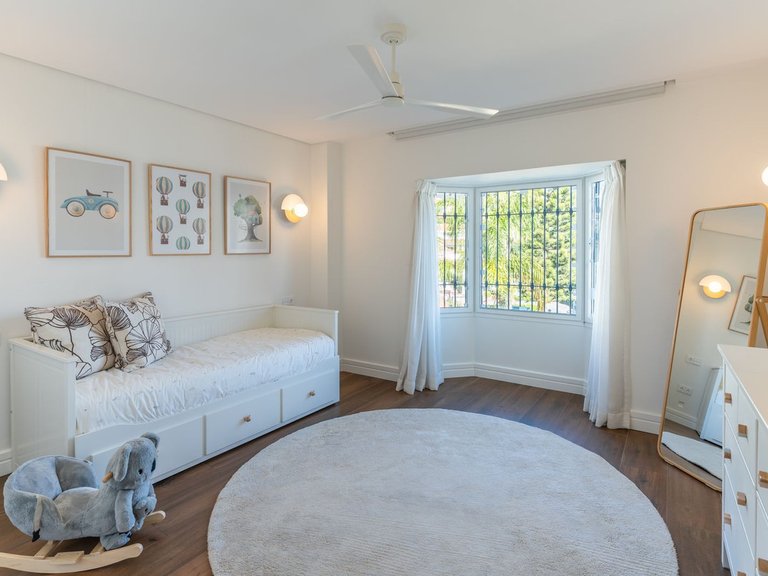 Apartment for Sale in Marbella Golden Mile, Malaga 22