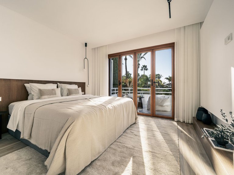 Town House for Sale in Nueva Andalucia, Malaga 7