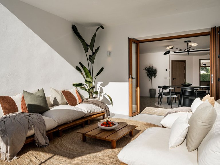Town House for Sale in Nueva Andalucia, Malaga 25