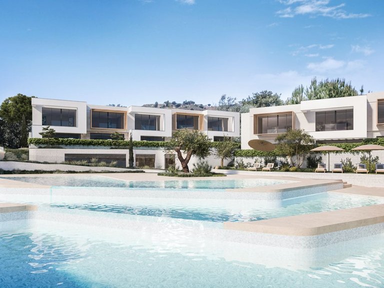 Town House for Sale in La Cala De Mijas, Malaga 2