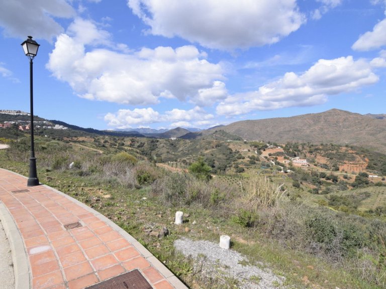 Plot for Sale in La Cala De Mijas, Malaga 12