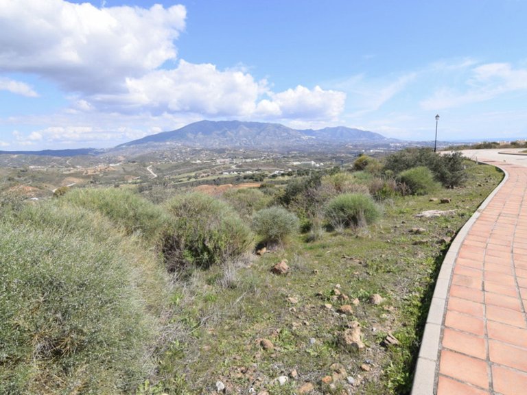Plot for Sale in La Cala De Mijas, Malaga 13