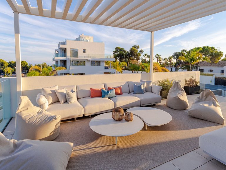 Penthouse for Sale in Estepona, Malaga 3