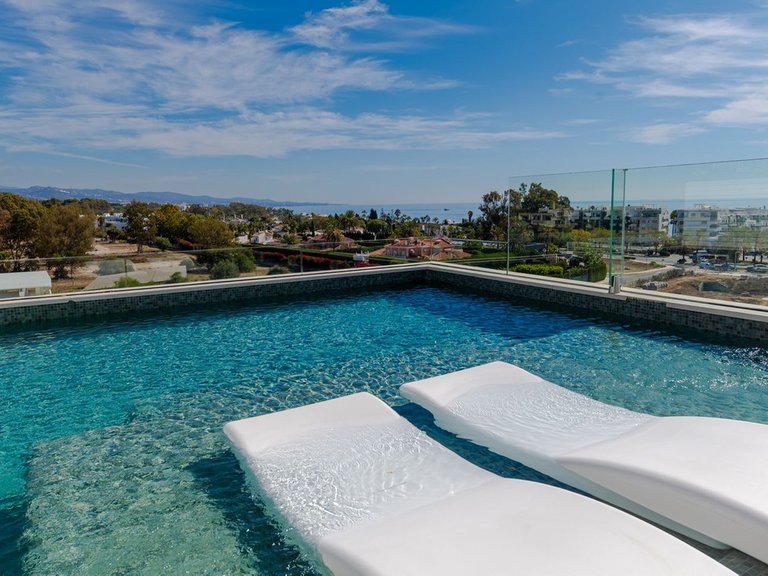 Penthouse for Sale in Estepona, Malaga 5