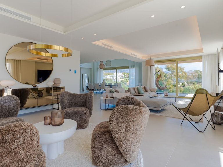 Penthouse for Sale in Estepona, Malaga 18