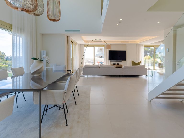 Penthouse for Sale in Estepona, Malaga 25
