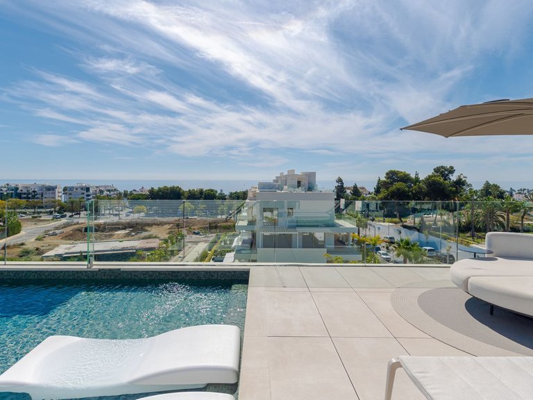 Penthouse for Sale in Estepona, Malaga 37
