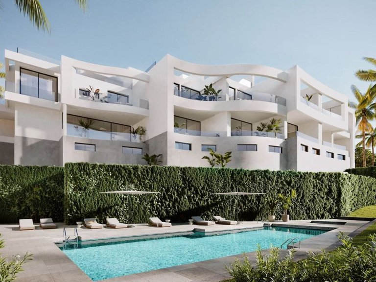 Town House for Sale in Riviera Del Sol, Malaga 1