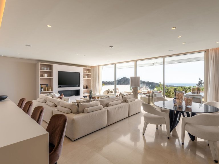 Apartment for Sale in Marbella, Malaga 3
