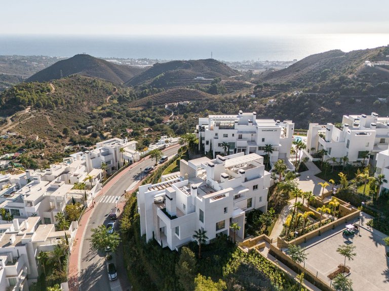 Apartment for Sale in Marbella, Malaga 24