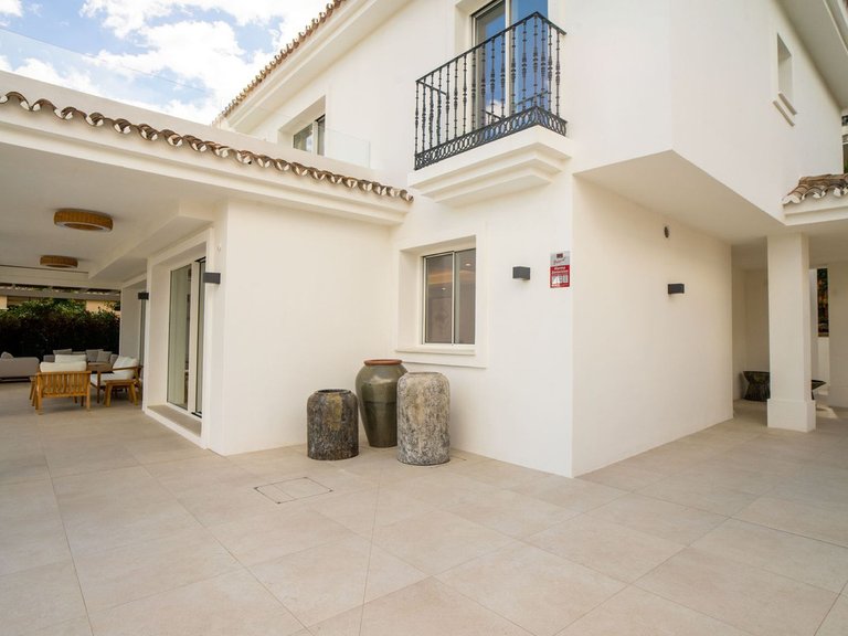 Villa for Sale in Marbella, Malaga 41