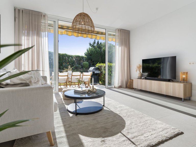 Town House for Sale in Nueva Andalucia, Malaga 22