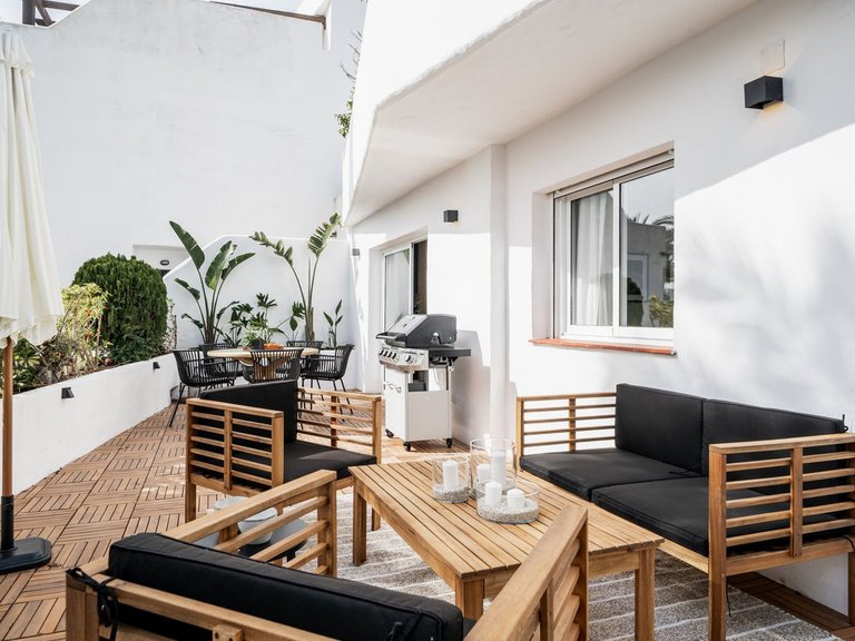 Apartment for Sale in Nueva Andalucia, Malaga 4