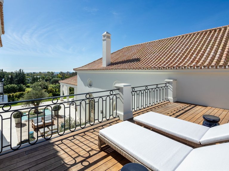 Villa for Sale in Nueva Andalucia, Malaga 14