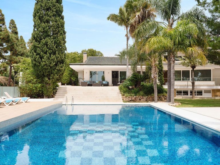Villa for Sale in Marbella, Malaga 2