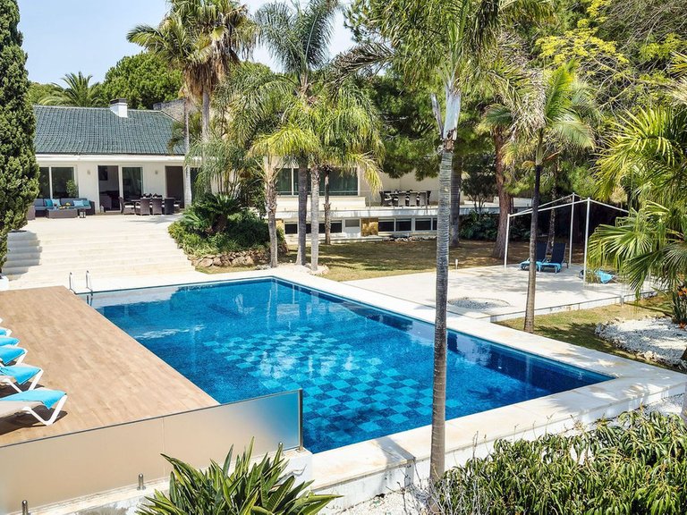 Villa for Sale in Marbella, Malaga 3