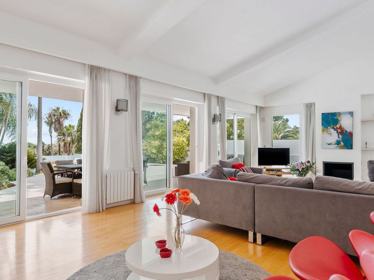 Villa for Sale in Marbella, Malaga 10