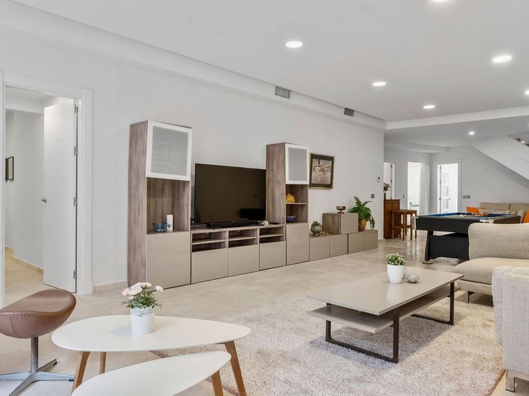 Villa for Sale in Marbella, Malaga 25