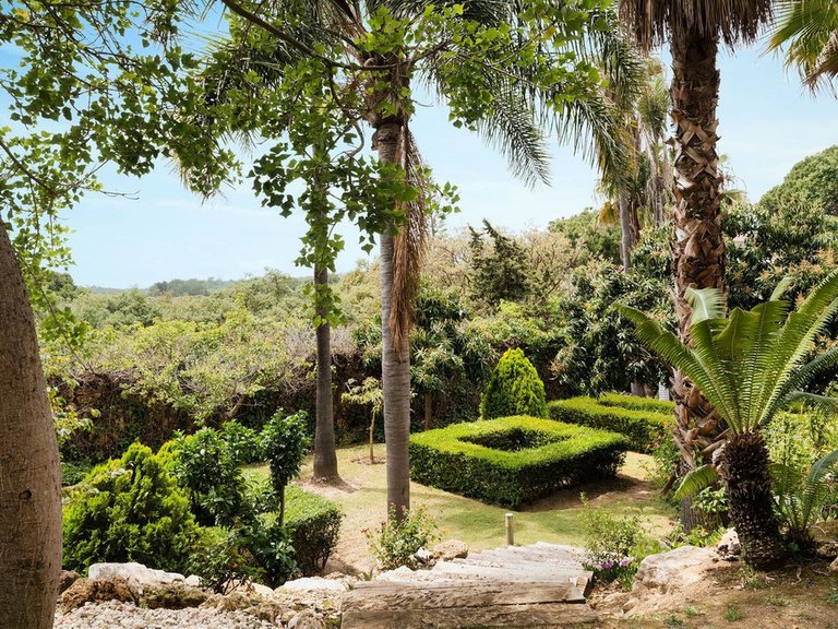 Villa for Sale in Marbella, Malaga 41