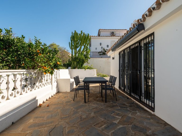 Town House for Sale in La Duquesa, Malaga 17