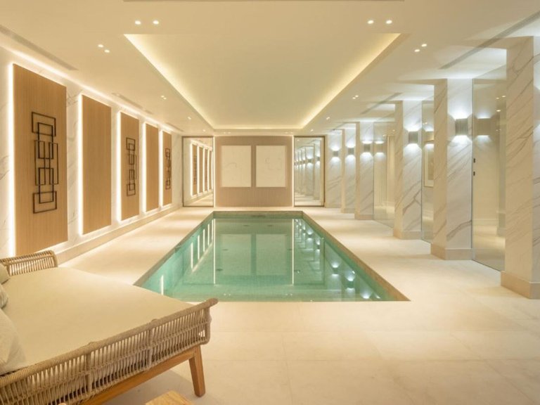 Villa for Sale in Benahavis, Malaga 19