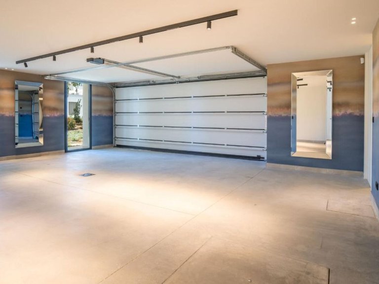 Villa for Sale in Benahavis, Malaga 20