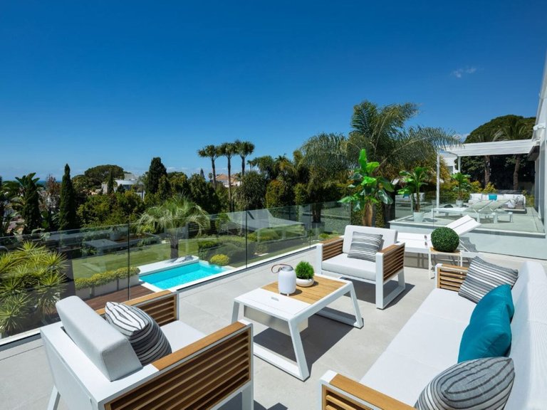 Villa for Sale in Marbella, Malaga 19