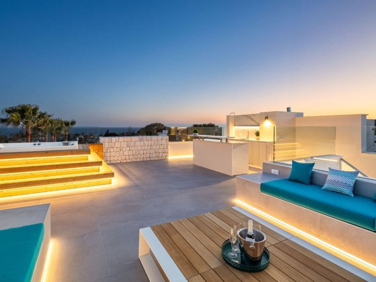 Villa for Sale in Marbella, Malaga 23
