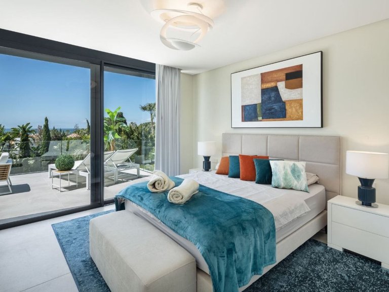 Villa for Sale in Marbella, Malaga 26