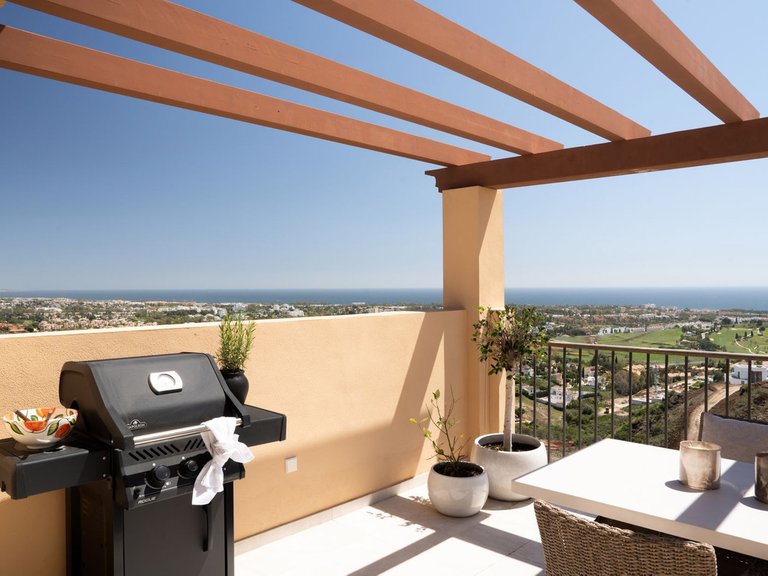 Penthouse for Sale in Benahavis, Malaga 2