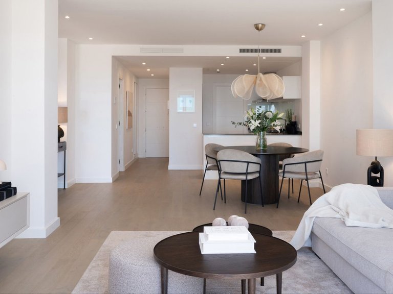 Penthouse for Sale in Benahavis, Malaga 13